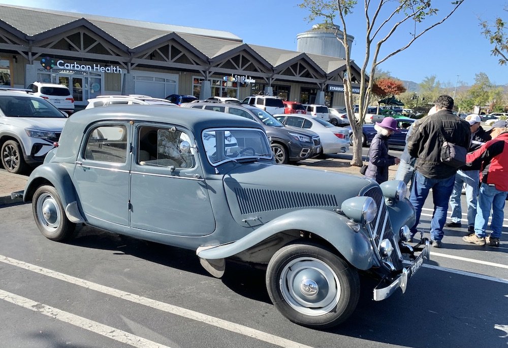 Cars 'n' Coffee, Nov 2022